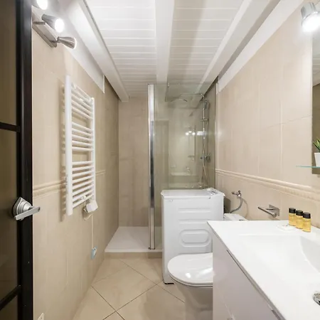La Marne, Charming Duplex In The Heart Of Downtown * 멍똥