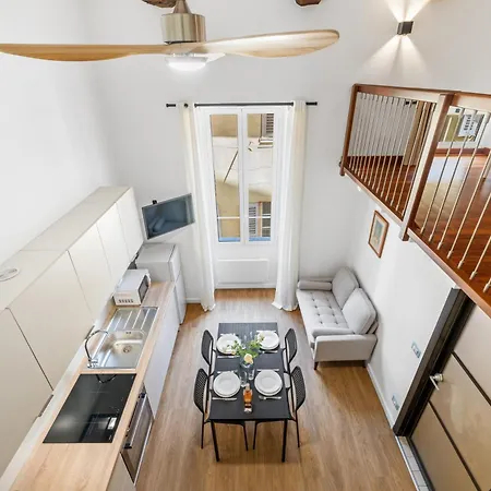 La Marne, Charming Duplex In The Heart Of Downtown Apartamento