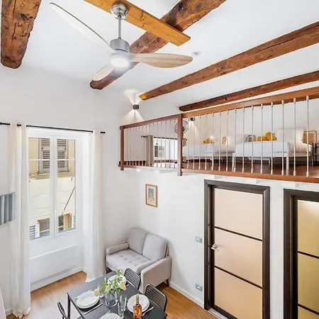 La Marne, Charming Duplex In The Heart Of Downtown Διαμέρισμα