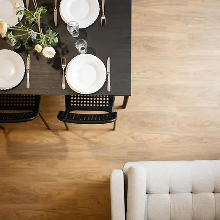 La Marne, Charming Duplex In The Heart Of Downtown Διαμέρισμα